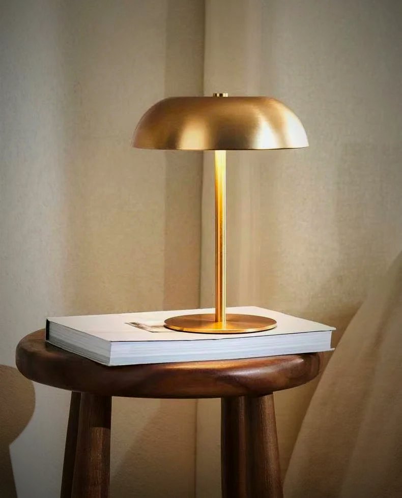 Ember Sol table lamp
